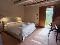Wild Agriturismo Podere della Bruciata Hotels in Chiusi