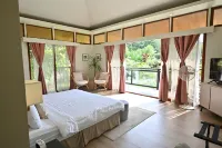 Casa Grande Flora Villas and Resort