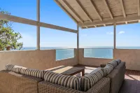 Panoramic Ocean View, 7 Bedroom Gated Villa, with Tennis Court and Swimming Pool