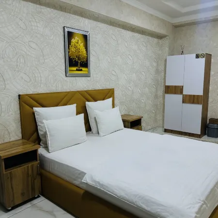 ALI HOTEL