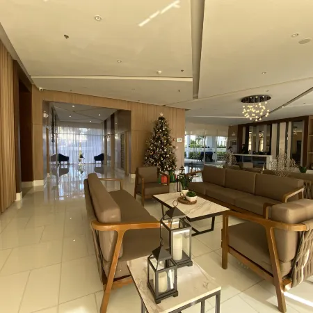 A Cozy 2 Bedroom Unit with a Parking at South Residences SM Southmall 1206
