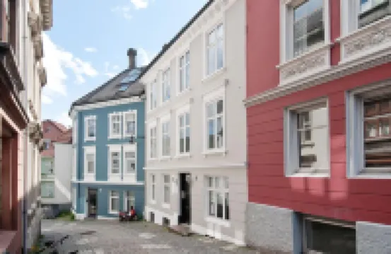 Elegant Urban Apartment