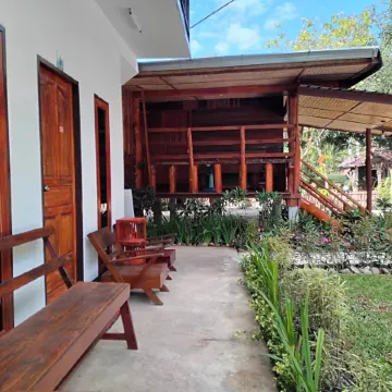 Lucky Pai Resort & Hostel