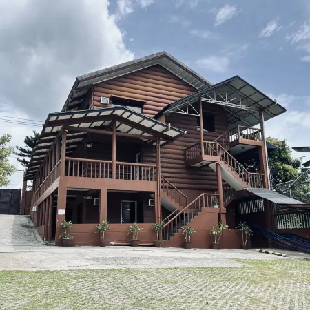Pina Colina Resort Tagaytay City by RedDoorz