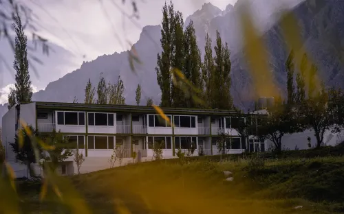 Silk Route Lodge - Hunza - 3-Star
