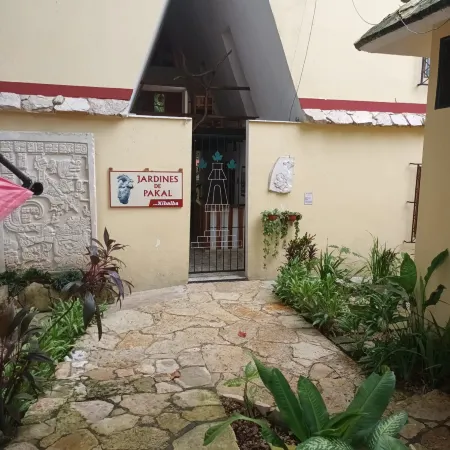 Xibalba Museum Hotel