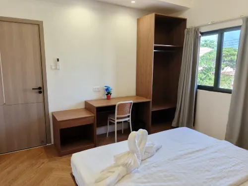 HUAQIAOHOMESTAY2 NEAR THE DOCK,BANKS,RESTAURANTS,AND WUPERMARKETS -  Casas de vacaciones