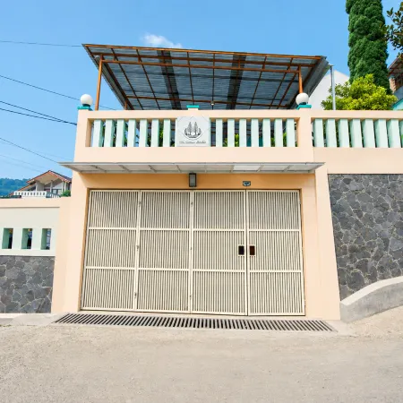 Rehat at Villa Cemara Kembar
