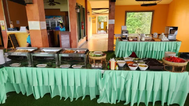 สามประสบ รีสอร์ท ห้องอาหาร Photos