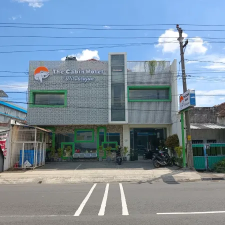 The Cabin Hotel Wirobrajan