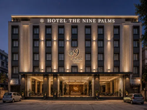 Hotel The 9 Palms Delhi,IGI Airport New Delhi - Parkplatz