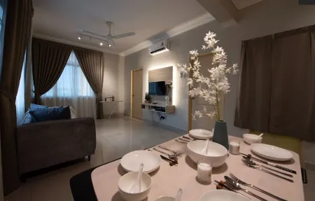 Bangi #Muji Family Suite #Netflix 8pax Near UKM Отели в г. Hulu Langat District