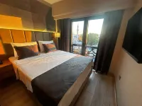 The Best Hotel