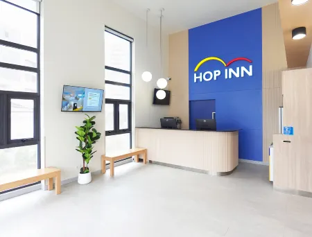 HOP INN Tak Отели рядом с достопримечательностью «Rajamangala University of Technology Tak Campus»