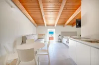 Palazzo della Torre 205 – Cozy Sea View Suite