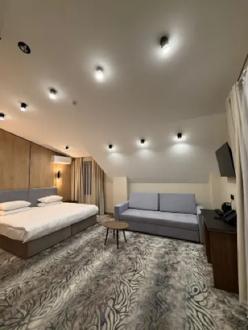 MILANIUM hotel Hotel berhampiran Kazakhfilm Movie Studio