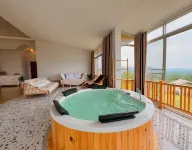 Jacuzzi mine hills