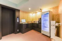Hotel Azure