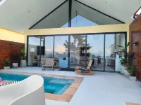 Sarana Beach Front Villas