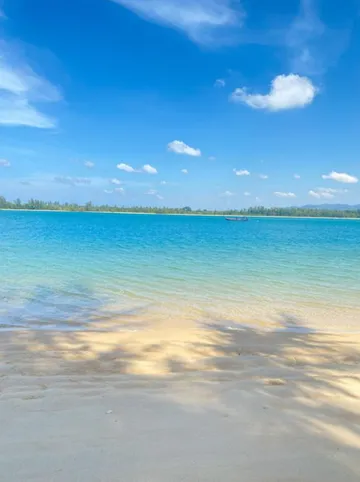 รูปภาพของอพาร์ทเมนต์ Thai Studio Condotel 777 ตั้งอยู่ติดกับชายหาดที่ยาวที่สุดและสะอาดที่สุด