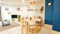 Seaview Stay 1BedRoom @ Mansion One, Georgetown (4-6pax) - Beach