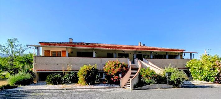 Hotel Restaurant Mas le Chatelet Hotels in Pyrenees-Orientales