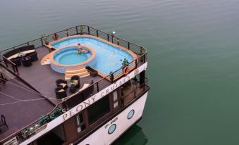 Peony Cruises