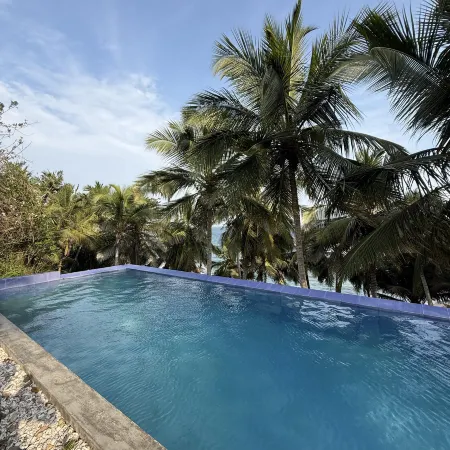 Rocky Point Beach Front Pool Resort