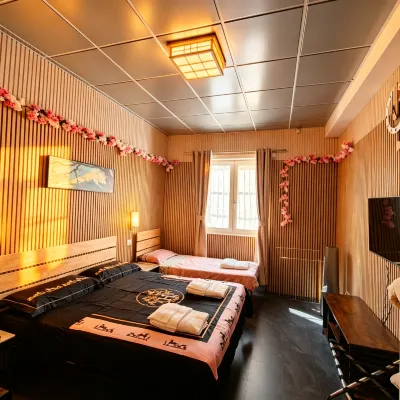 BED & BREAKFAST SAKURA Hotel dekat Stasiun Comasina