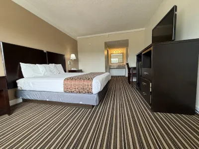 Ambassadors inn & suites Hôtels à proximité de : Monument John Wareing