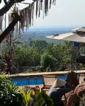 Queeny’s Farm Stay Wooden House - breakfast