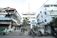 Seethala Bed and Breakfast - parking