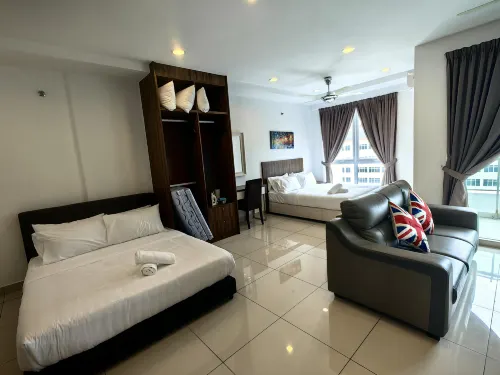Mansion One by LS Staycation