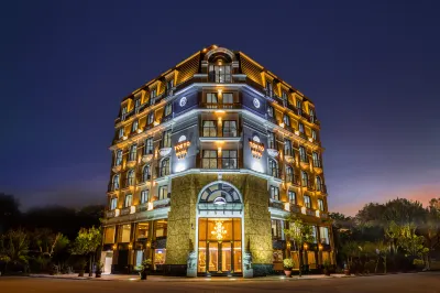 TOKYO HOTEL Hotels near Chùa Mỹ Thiện