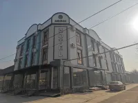 MEHRON Hotels near Sharof Rashidov haykali