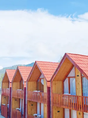 Miarzafa cabin house Hotel dekat Gunung Prau Patak Banteng