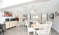 La Casa De Francella Hotels in Harris County