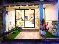 The Cocoon Hostel Hotels near Noi Na Beach