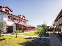 Hôtel INDARRA & Spa - Piscine Hoteles cerca de Parque Ansot