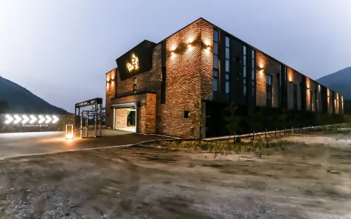 Geumsan The soop Drive in Hotel فنادق في جيومسان-غون