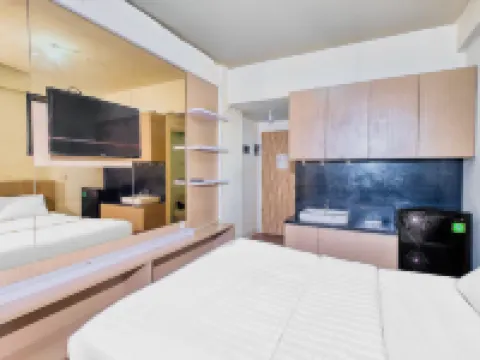 Quintessa Room at Candiland Apartement Hotels in Candisari
