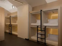 BEAT. 1932 Hostel @ Chinatown Hotels near Outram