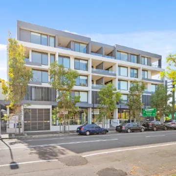 Bright & Elegant 2BR with 2 Parking in Mascot