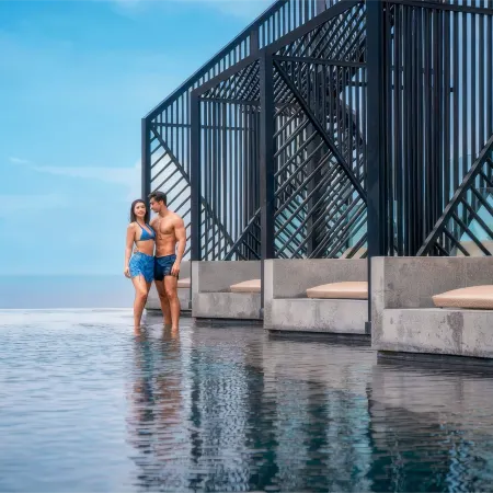 Pattaya Beach · THE Edge  Base High-End Ocean View Pool Apartment · Direct Beach Access ·Homestay