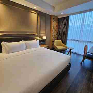 The Henry Glass House Clark Rooms