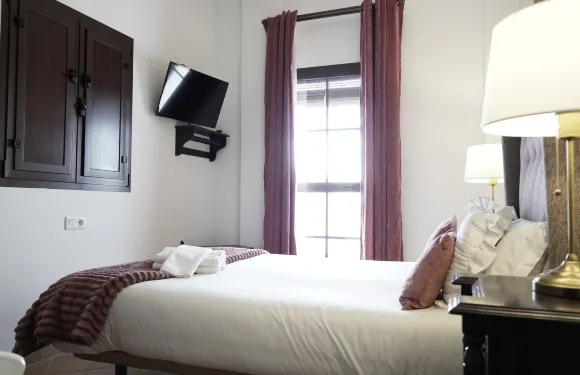 埃爾卡扎德洛雷亞爾旅館