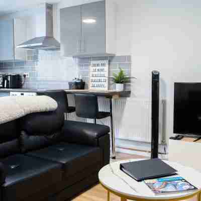 Reardon Apartment - Parking/Wifi - Warwick Rooms