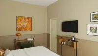 Flore Hotel and Jardin The Originals Relais - 3-Star