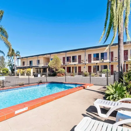 Country Plaza Taree