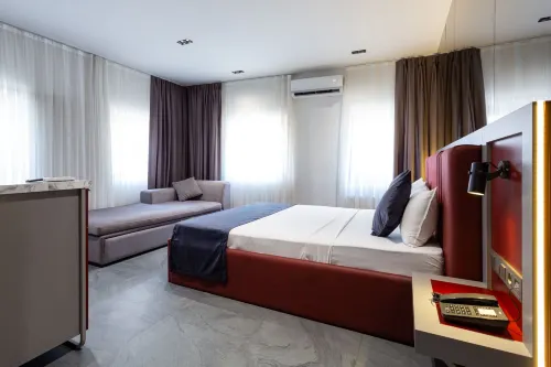 Voir Hotel Pera - Parking
